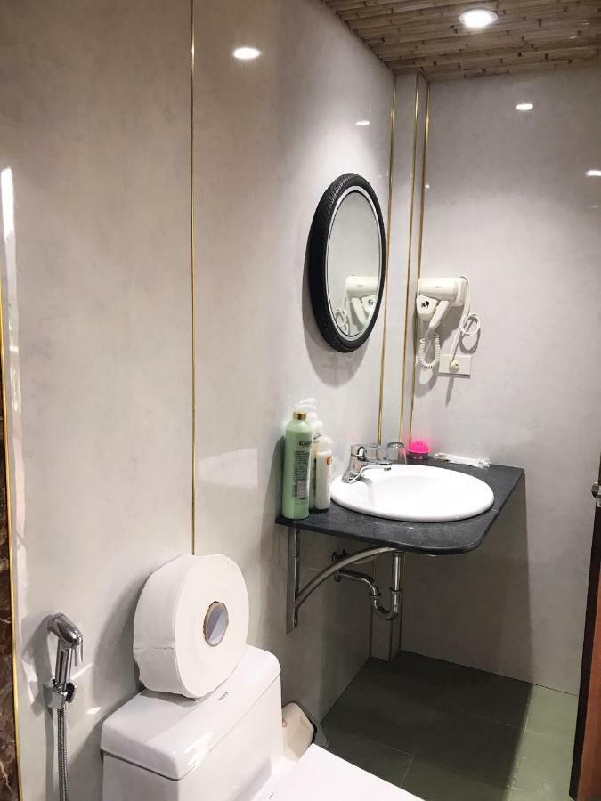 The Long Hotel Ninh Binh Esterno foto